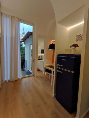 Dania Apartment